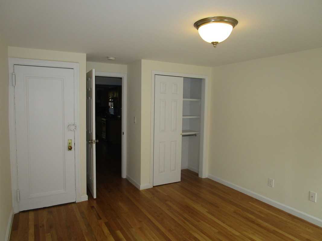 1st Ave & St Marks Place #3E