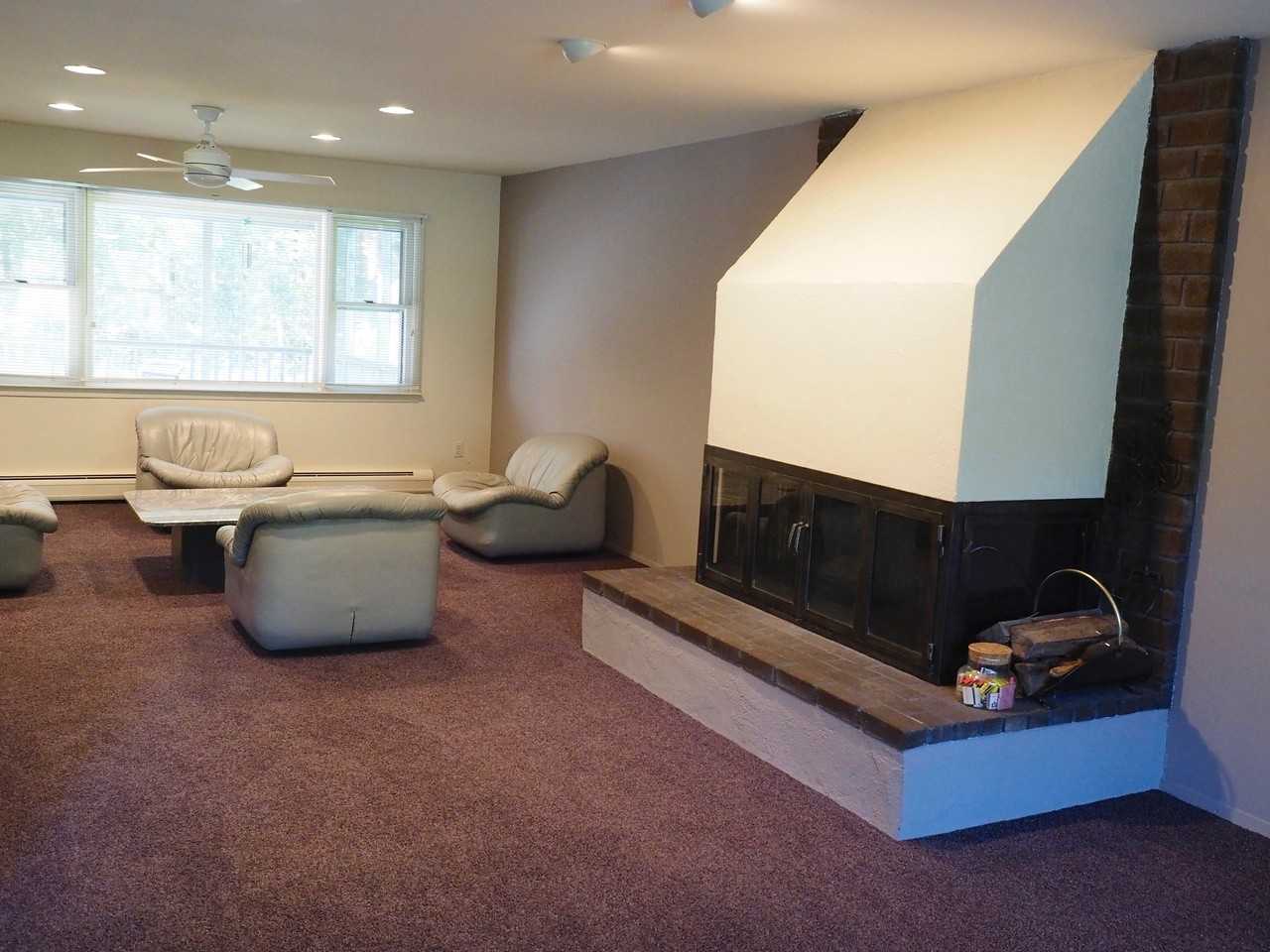 7 Seneca Ct - Photo 3 of 30