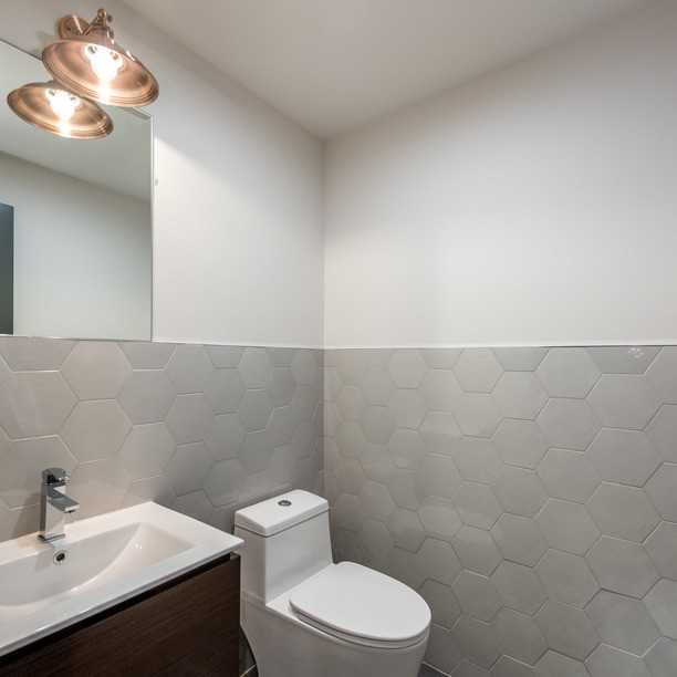 Throop Avenue - Photo 2 of 15