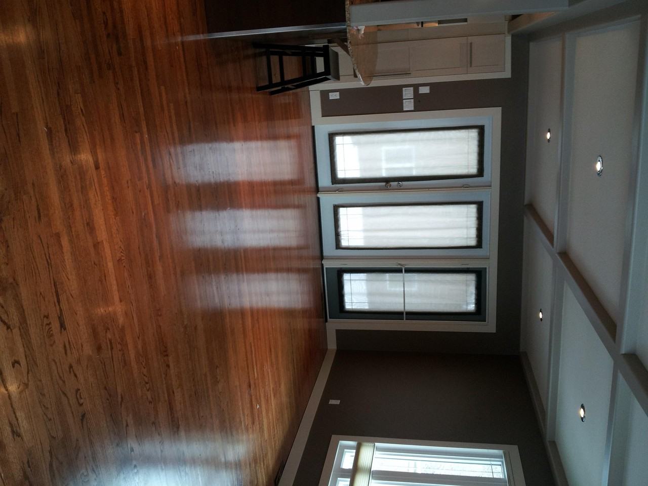 16 42 St SW - Photo 3 of 21