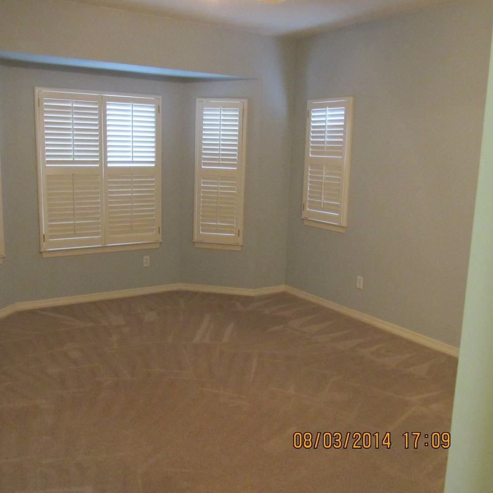 400 Susana Dr - Photo 3 of 16