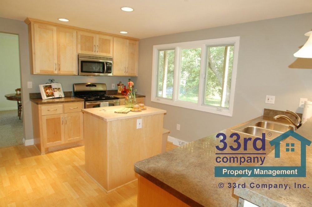 158 71st Way NE - Photo 2 of 5