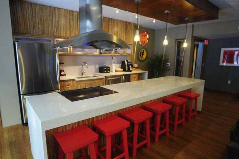 2922 Aldrich Ave. S - Photo 3 of 27