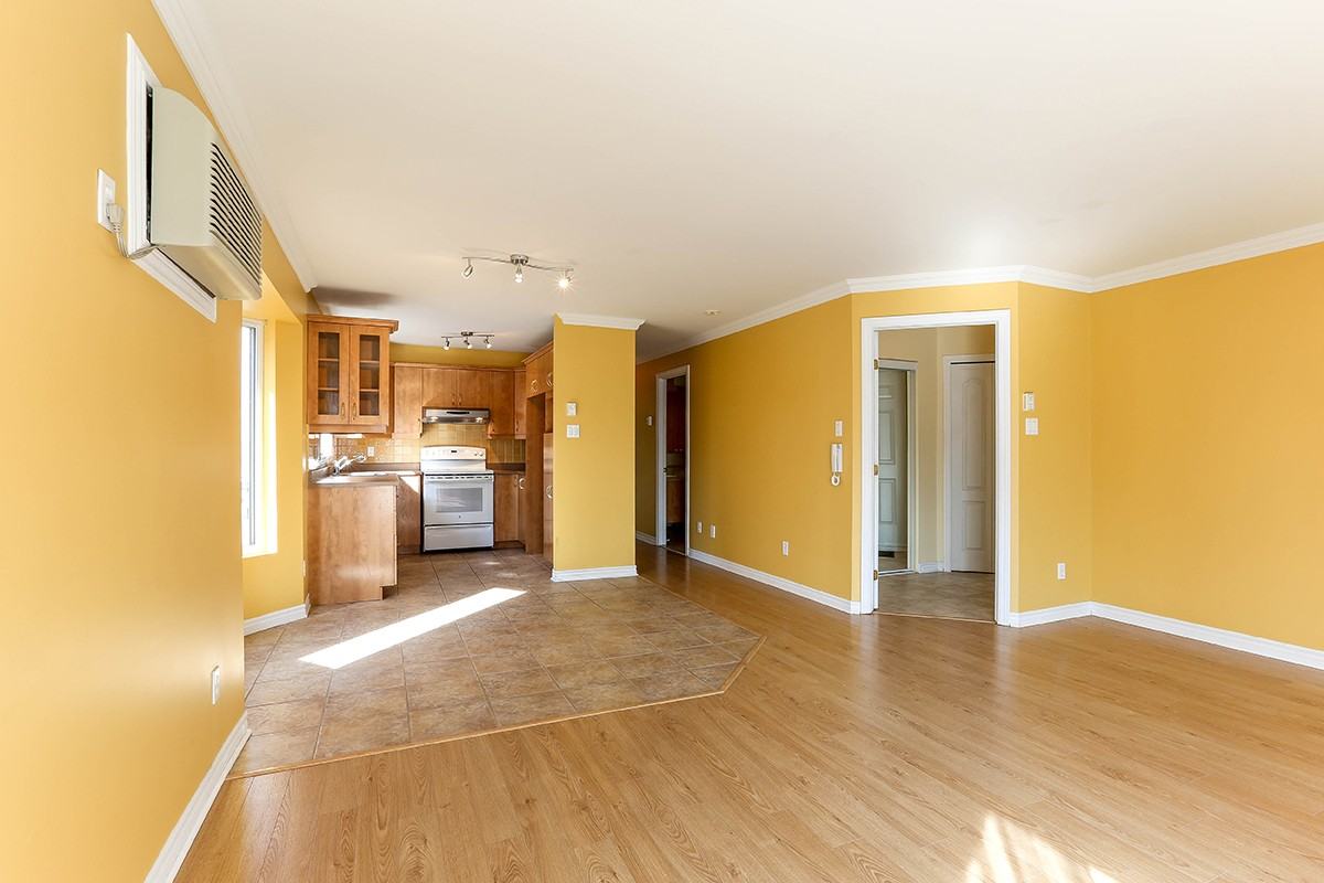 5265 Av. Colomb - Photo 3 of 10