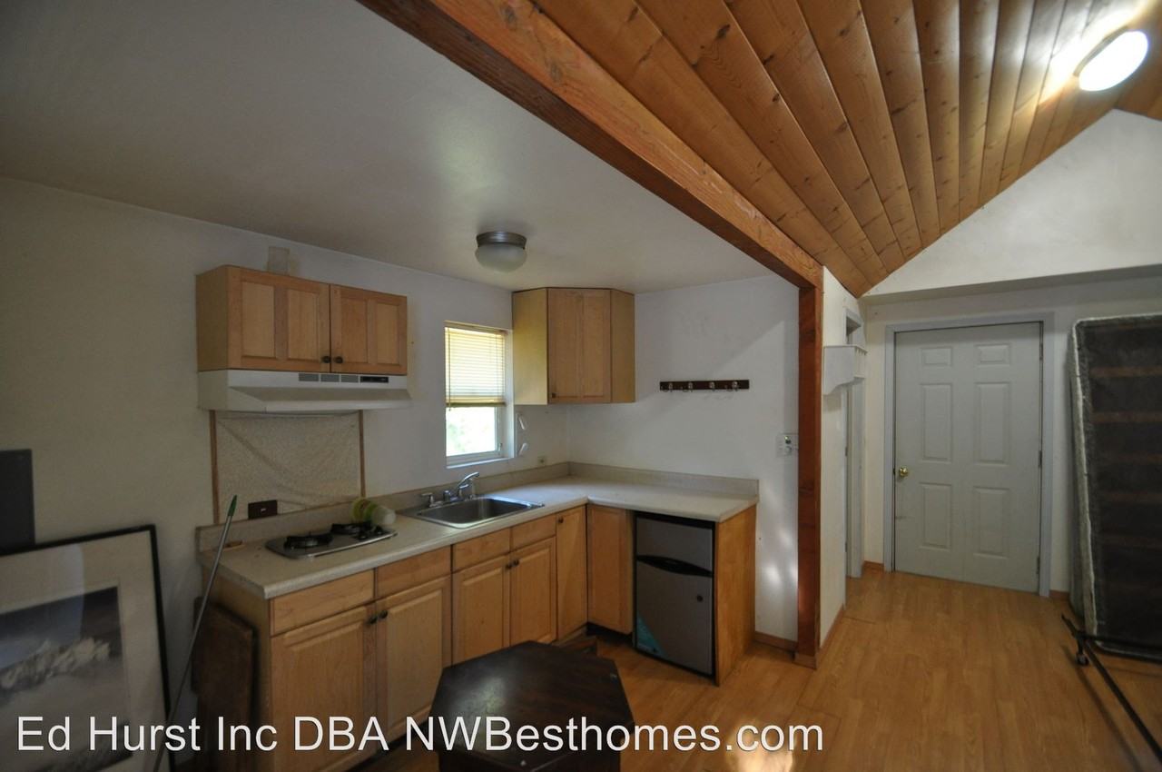 47014 US-2 - Photo 3 of 15