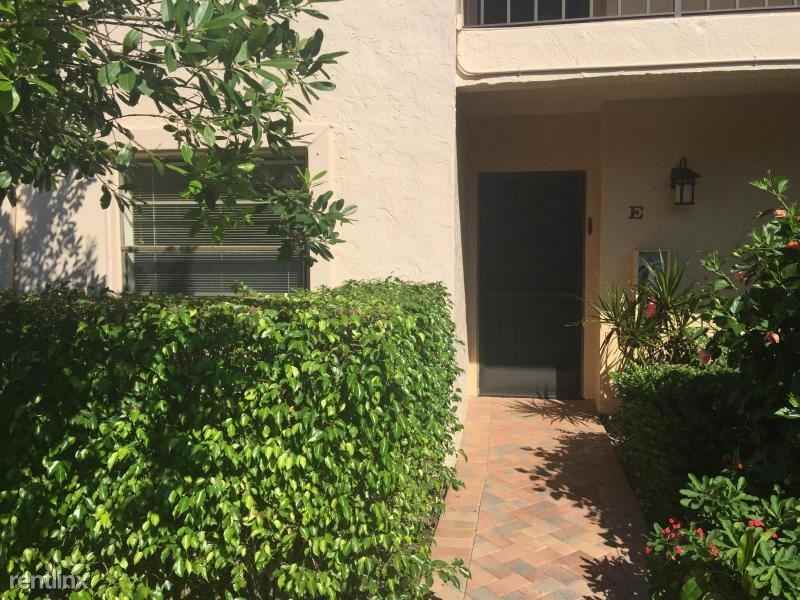 30 Southport Ln - Photo 3 of 3