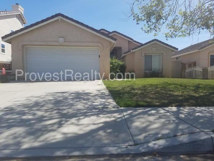 9323 Nolina Dr - Photo 2 of 18