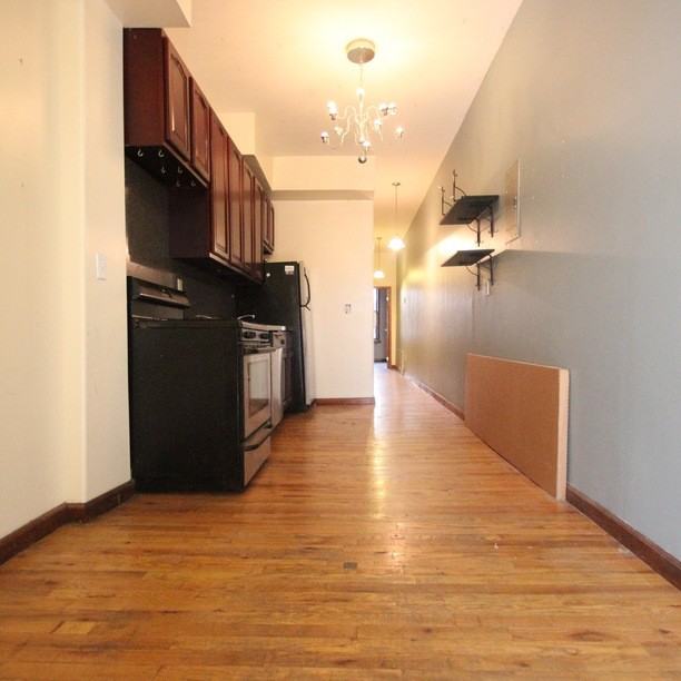 Saint Johns Place #1L