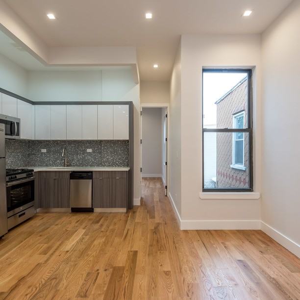 Onderdonk Avenue #2F