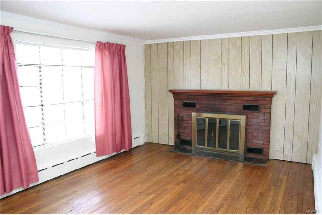 48 Medway Ave - Photo 2 of 22