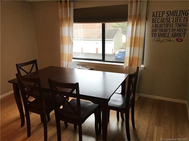 8 Darling St #R - Photo 2 of 16