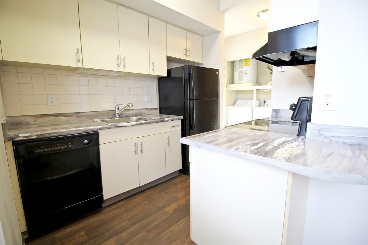 1003 Broadway Blvd - Photo 5 of 47