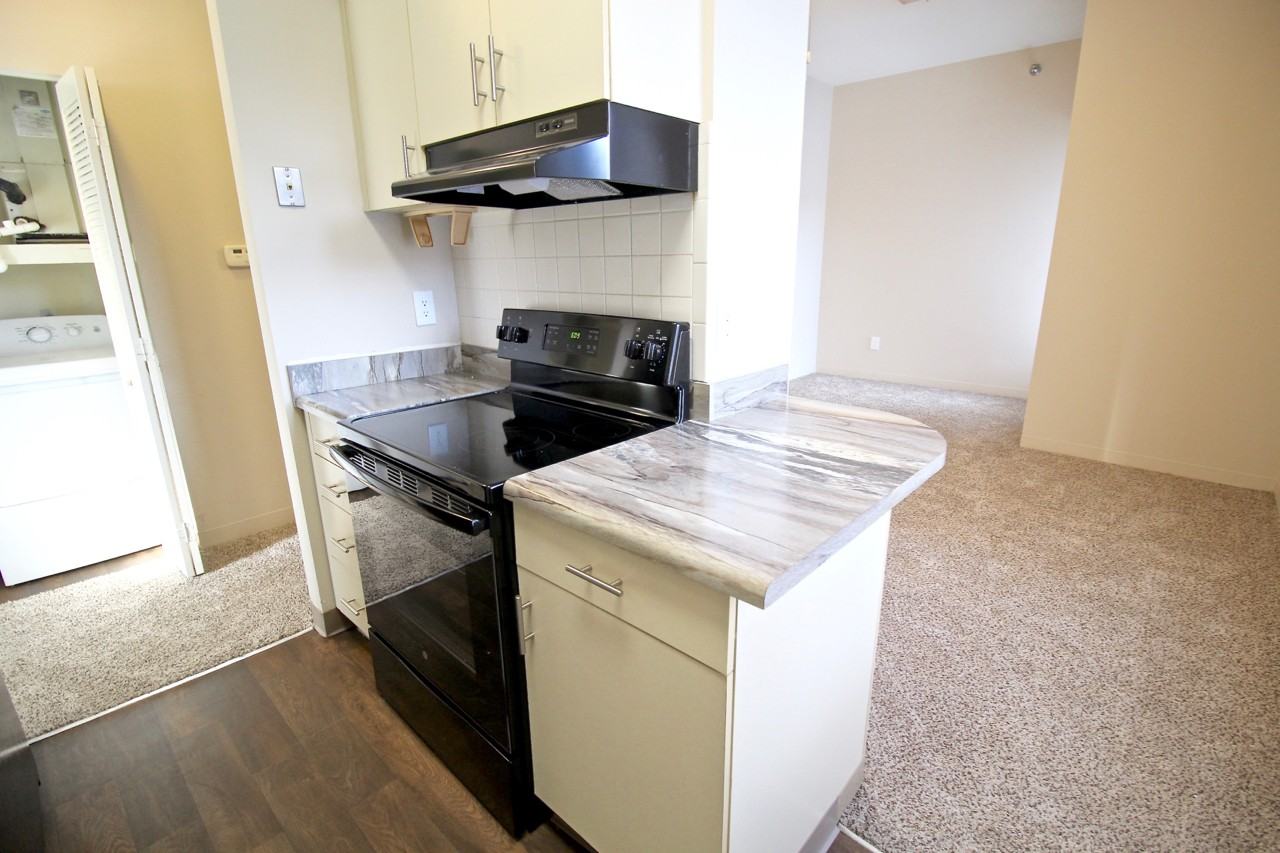 1003 Broadway Blvd - Photo 7 of 47