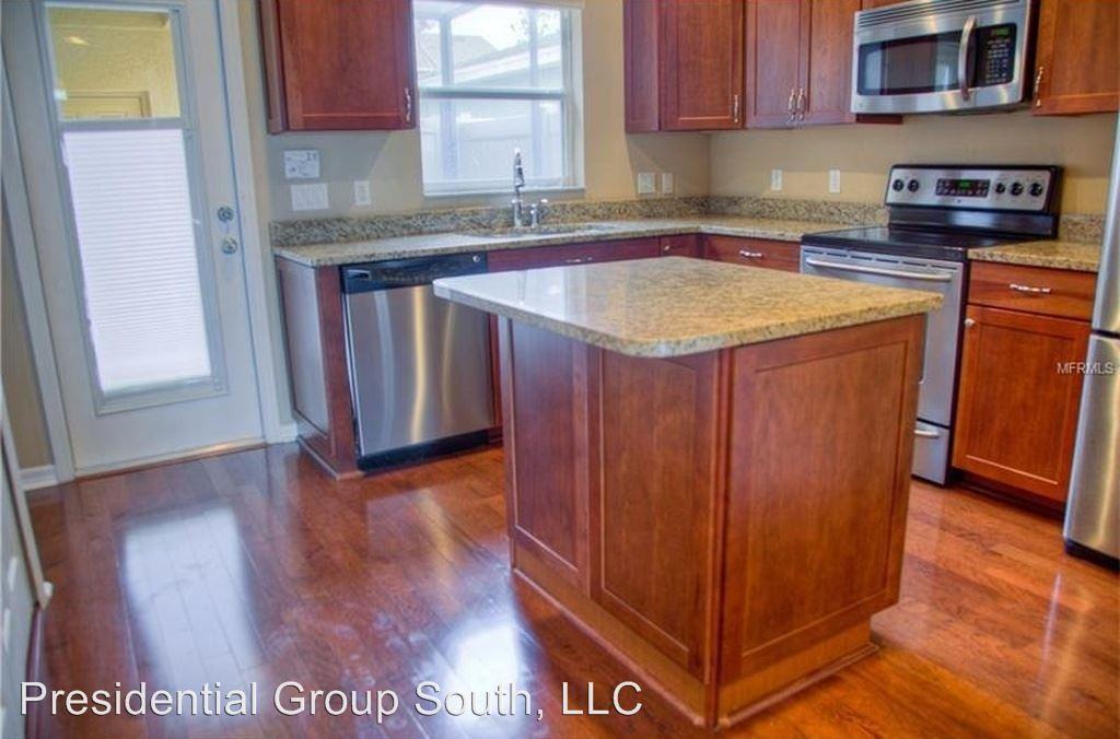 6311 Southbridge St - Photo 2 of 16