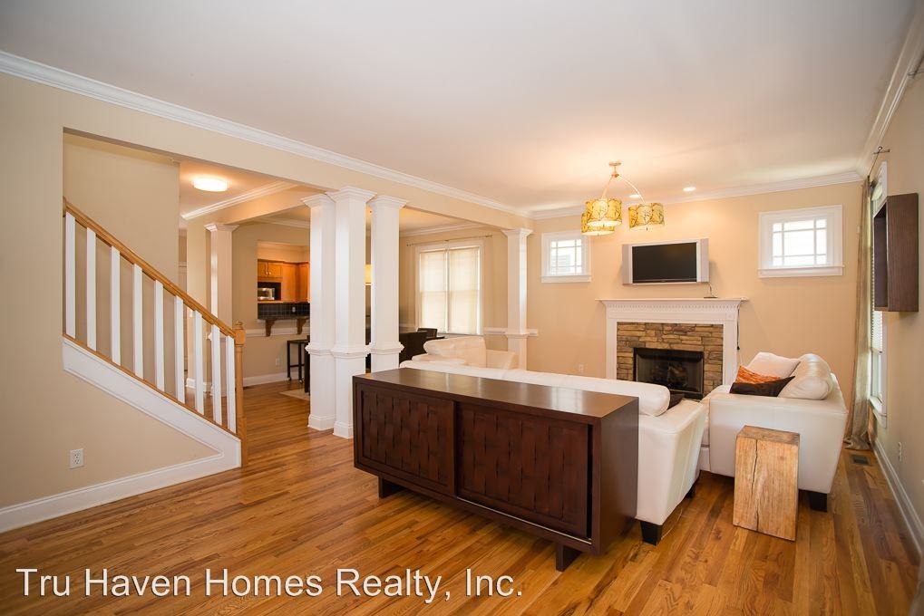 375 Creighton Ave - Photo 3 of 16