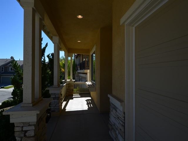 35213 Nightingale St - Photo 2 of 25