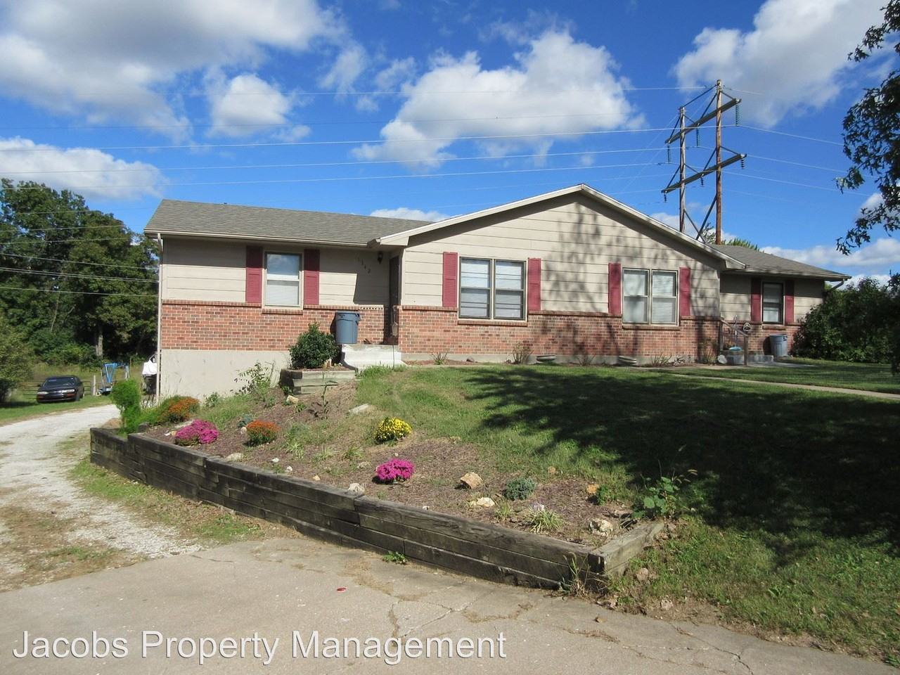 1344 S Mesa Dr - Photo 2 of 3