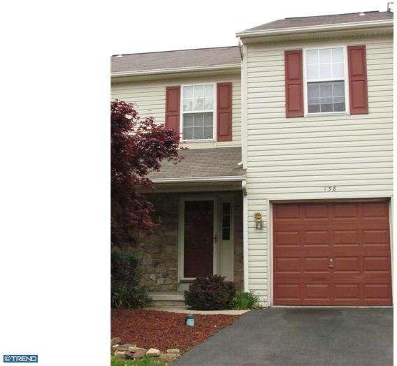 138 Sunnyside Ln - Photo 2 of 25