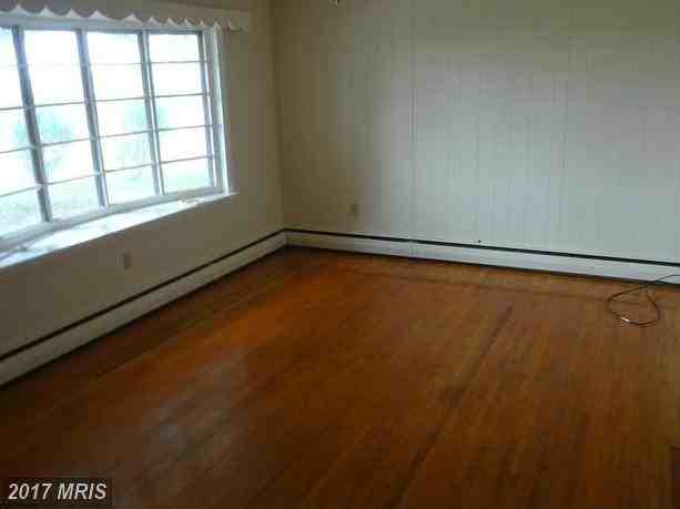 136 Lincoln Hwy - Photo 2 of 8