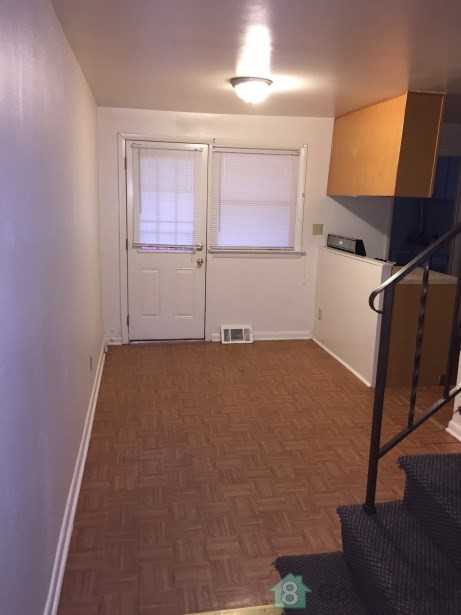 1591 Ingleside Ave - Photo 3 of 8