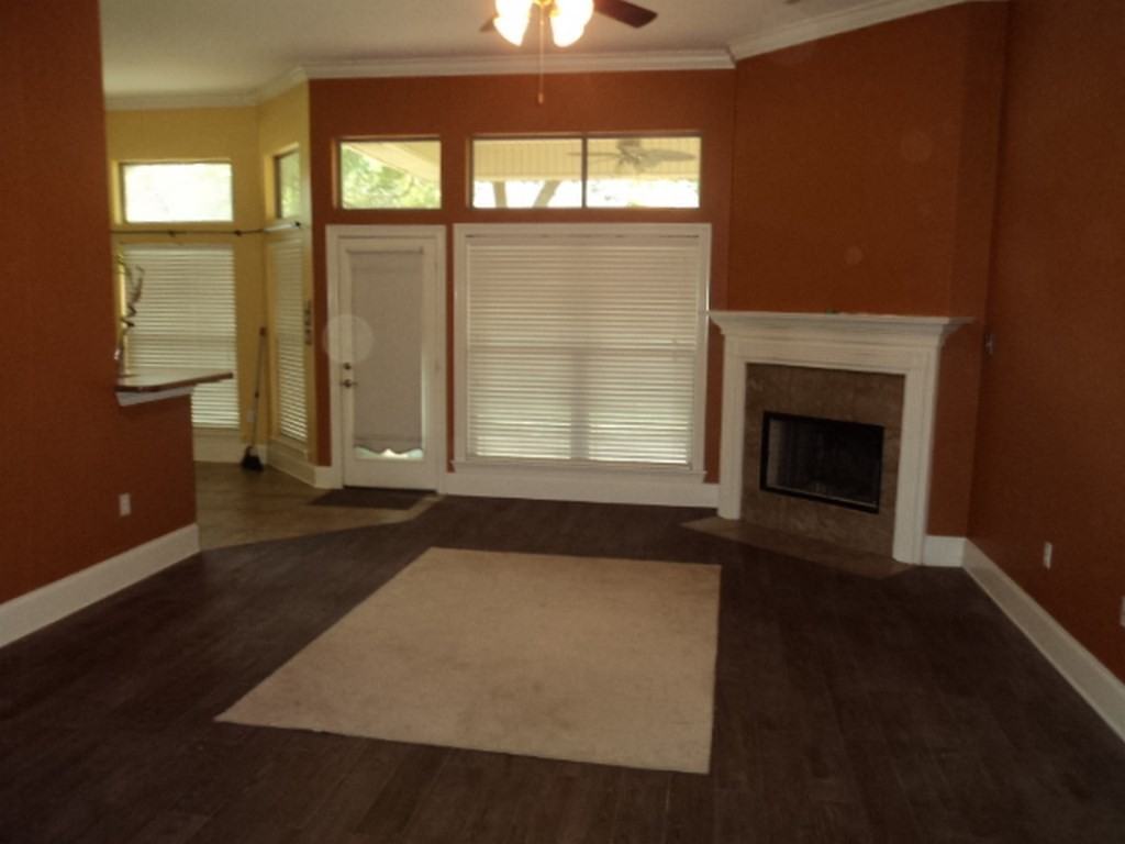 225 Old Mill Loop - Photo 2 of 16