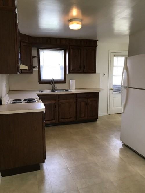 37 Reel St - Photo 3 of 13