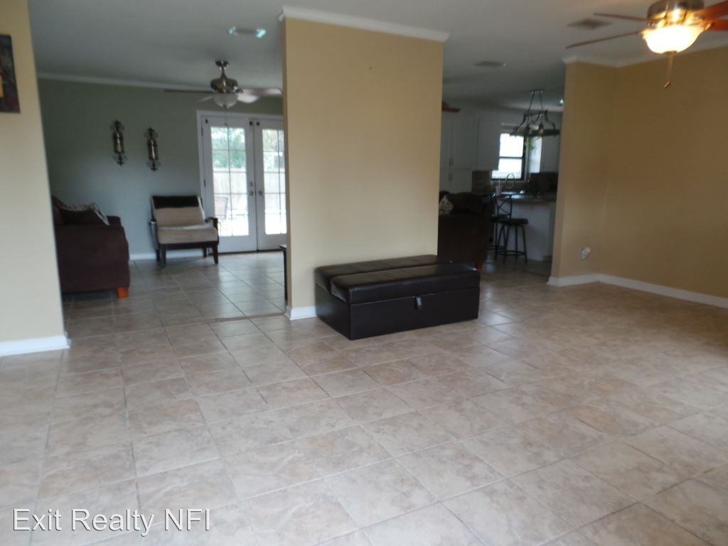 7970 La Nain Dr - Photo 3 of 17