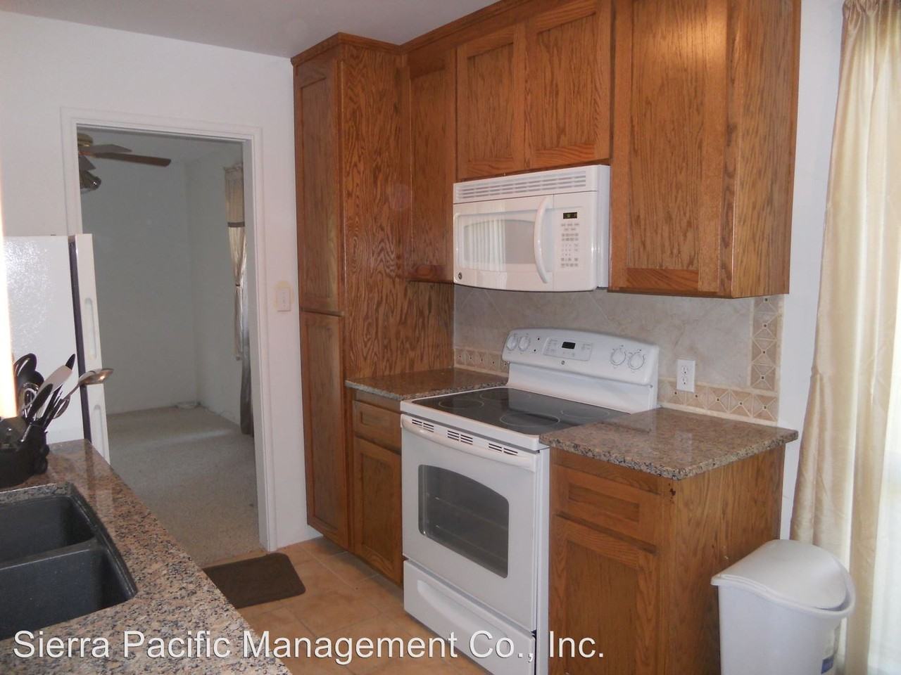 635 Jay St - Photo 3 of 5