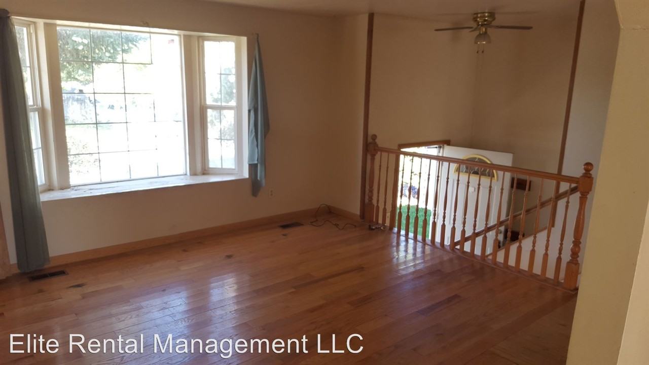 3807 W Mansfield Cir - Photo 2 of 8