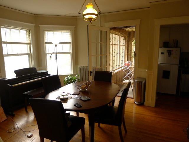 375 Concord Ave - Photo 2 of 6