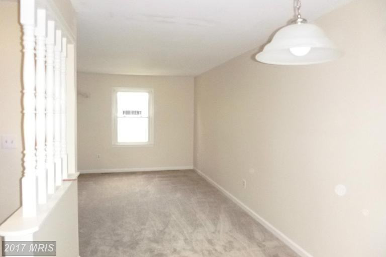 2111 Millgarden Dr - Photo 3 of 13