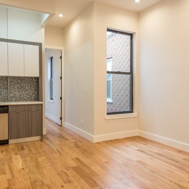 Onderdonk Avenue #2B