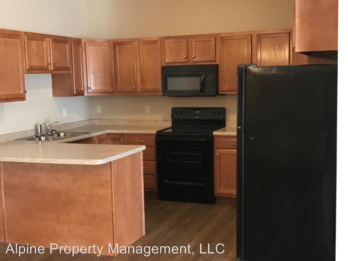 100 E 6th St - Photo 3 of 10