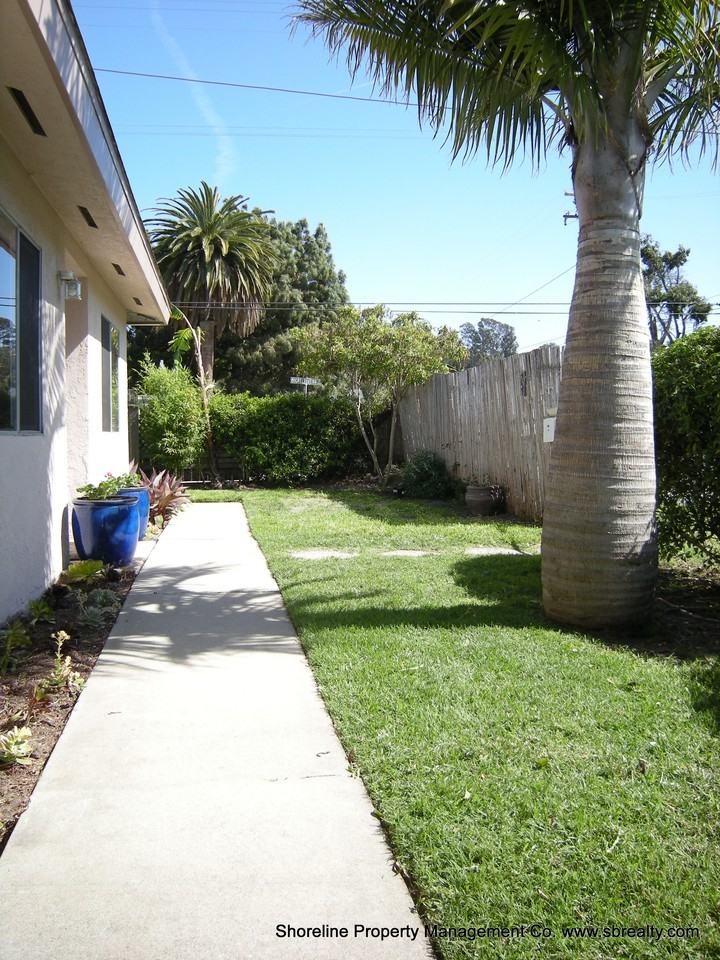 1504 Kowalski Avenue - Photo 3 of 22