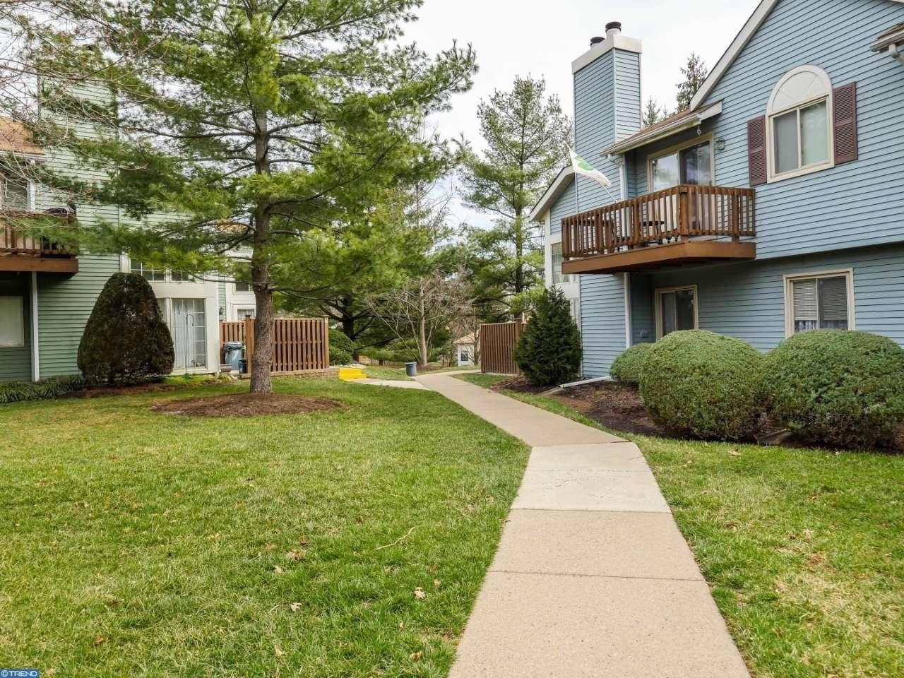 16 Brookside Ct - Photo 2 of 15