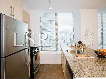 10 Hanover Square #5K