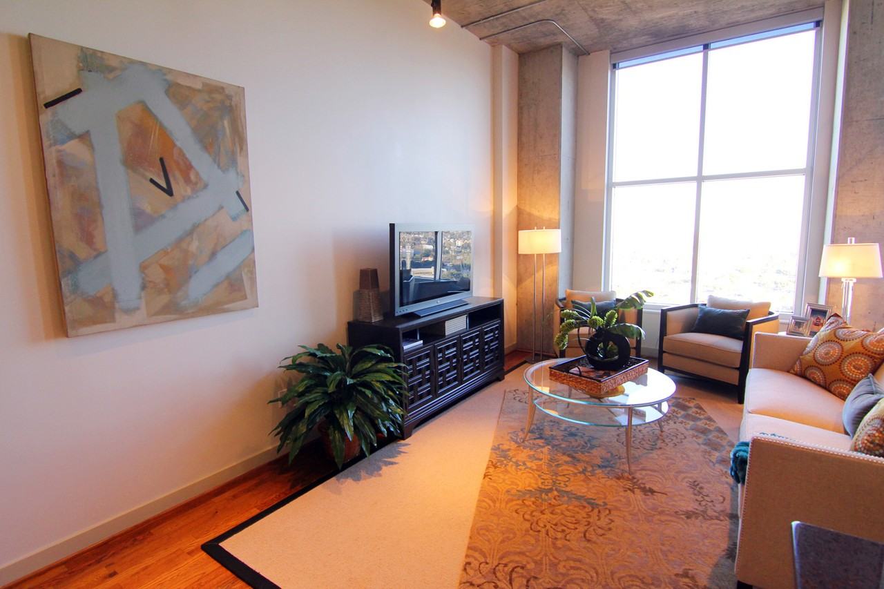 Museum Tower - Photo 2 of 34