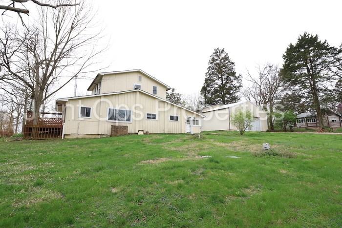 7005 Hillview Dr - Photo 2 of 41