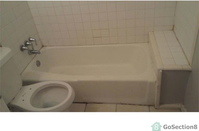 857 Wilkinson St - Photo 3 of 17