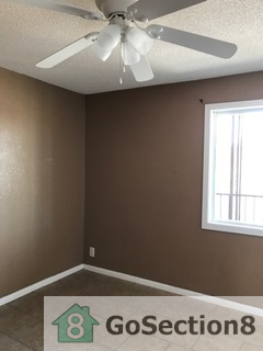 9412 Montrose Ct - Photo 2 of 6