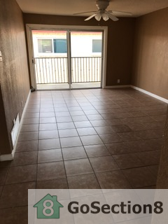 9412 Montrose Ct - Photo 3 of 6