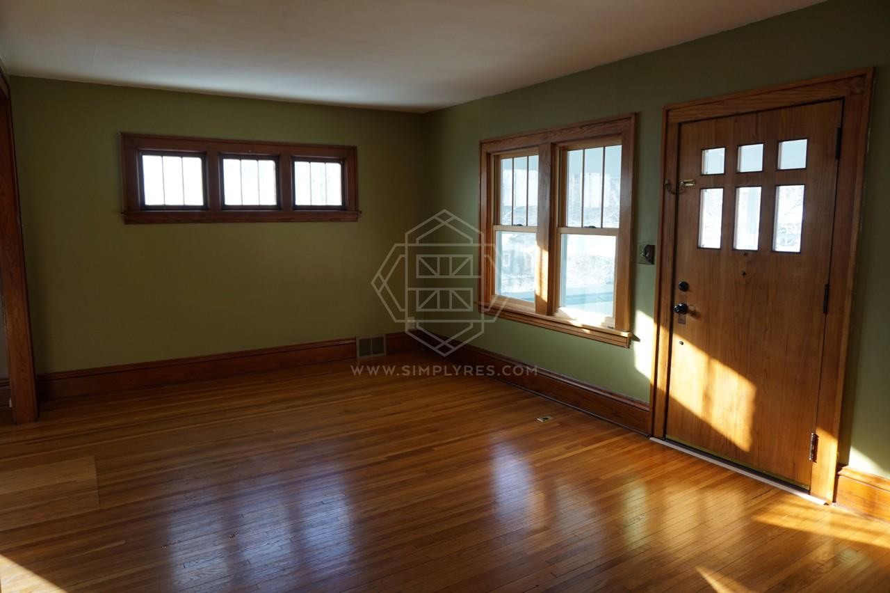 4113 Colorado Ave S - Photo 2 of 15