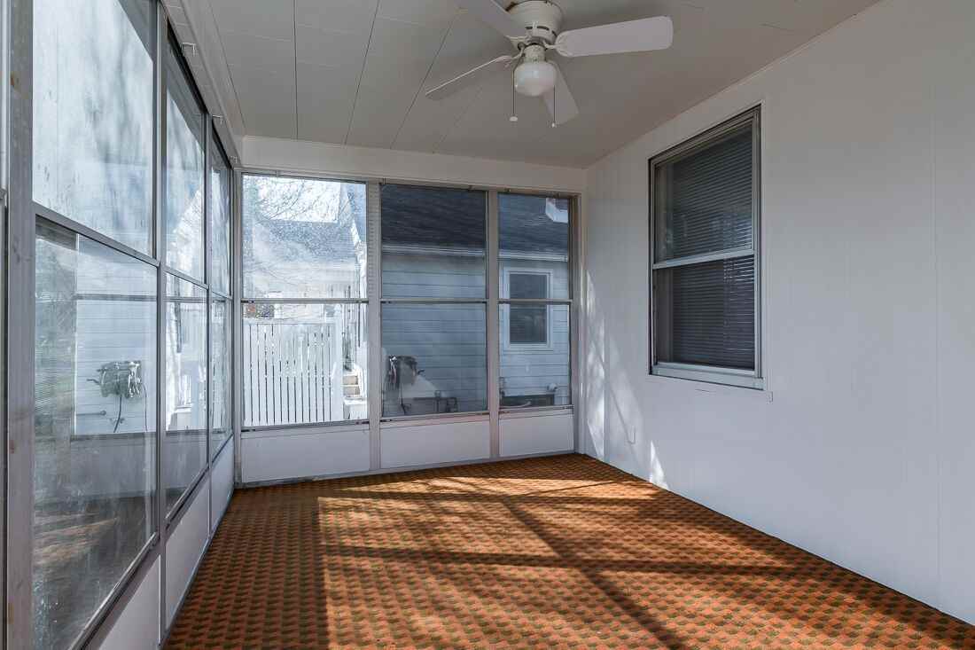 1907 24th St - Photo 2 of 9