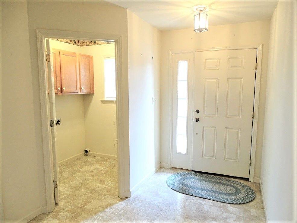 202 S Brookefield Ln - Photo 2 of 27