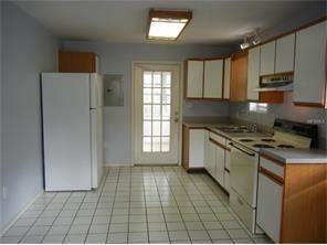 23 23 W. Herrick Drive - Henrrick Drive - Photo 3 of 18