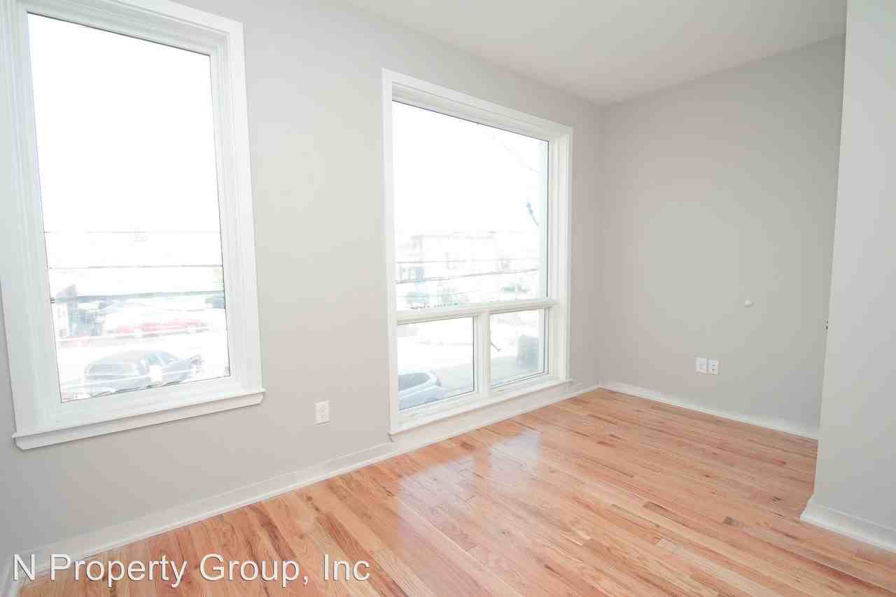 1204 E Palmer Street - Photo 3 of 9