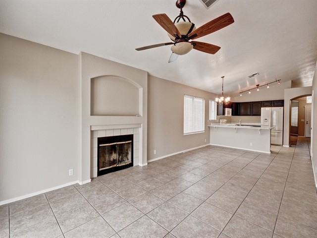 5828 W Electra Ln - Photo 3 of 16