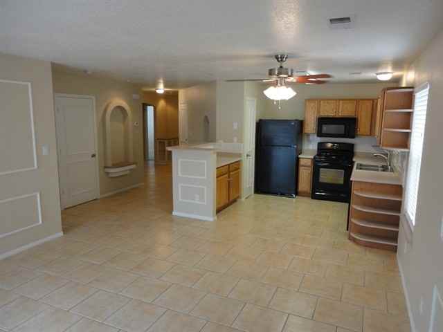 2300 Pomelo Pl NW - Photo 2 of 8