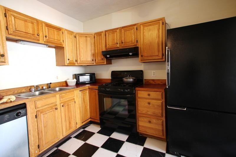 880 Huntington Avenue #2 - Photo 3 of 13