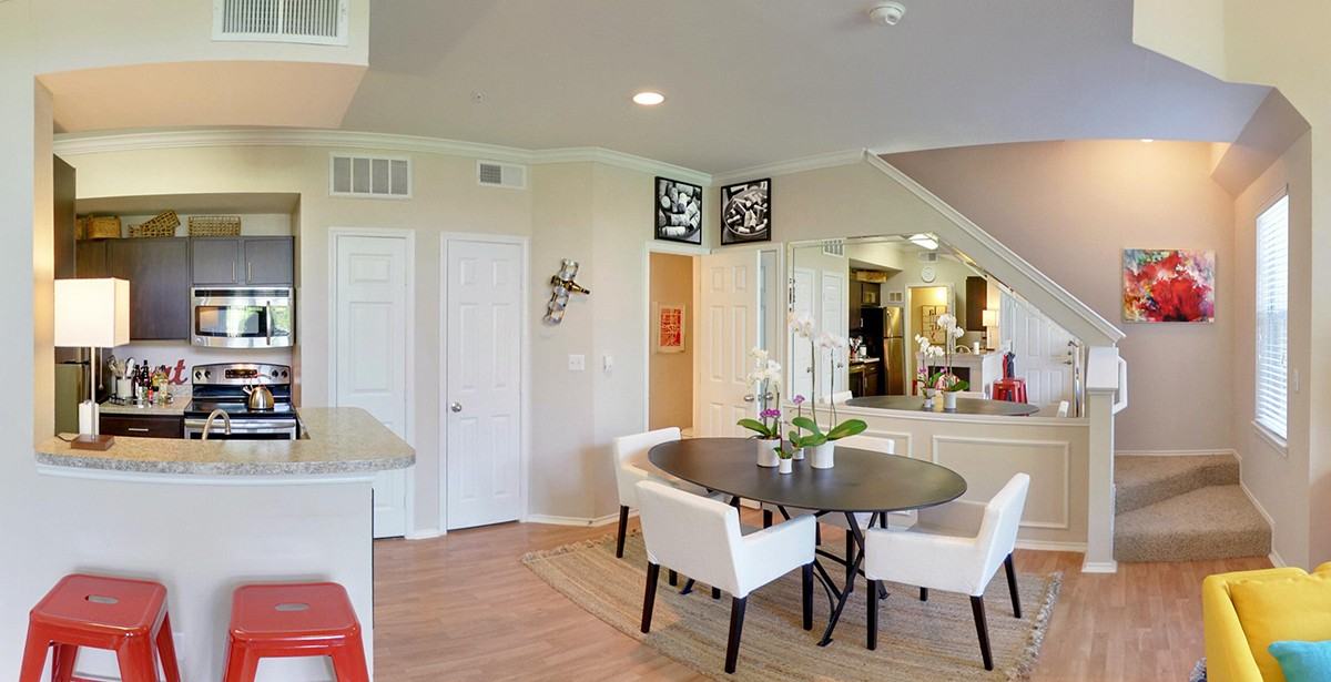 6501 Independence Pkwy - Photo 2 of 14